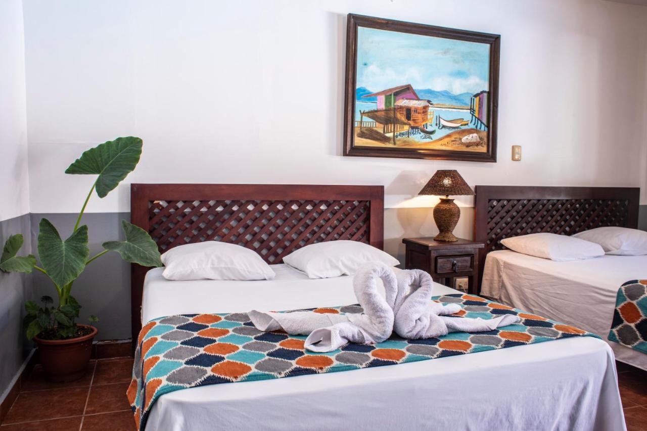 Hotel Hacienda Del Mar Puerto Carrillo Exterior photo